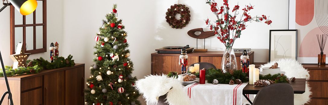 2022年最新！人気のクリスマスツリー・オーナメント・リース | 【公式】LOWYA(ロウヤ) 家具・インテリアのオンライン通販