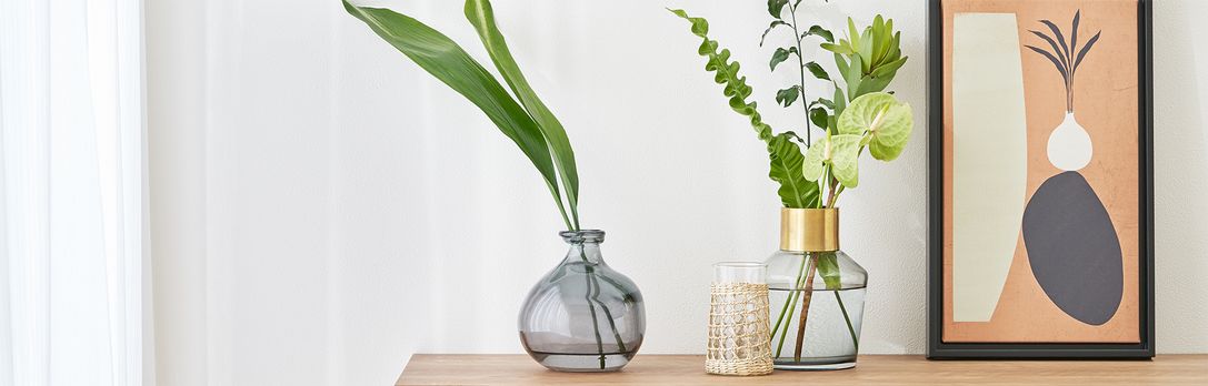 おしゃれでおすすめの花瓶 フラワーベース 公式 Lowya ロウヤ 家具 インテリアのオンライン通販