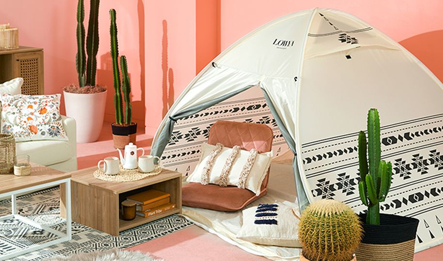 異国感満載 グランピング風にレイアウトしたアウトドアリビングルームツアー 公式 Lowya ロウヤ 家具 インテリアのオンライン通販