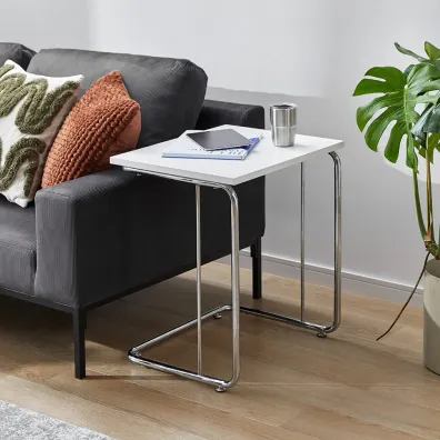 ミッドセンチュリーの美しさを現代に。「ネオレトロ」な家具シリーズが