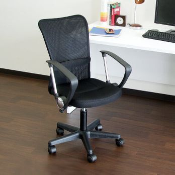 オフィスチェア メッシュタイプで肘掛けありのタイプ(グリーン 
