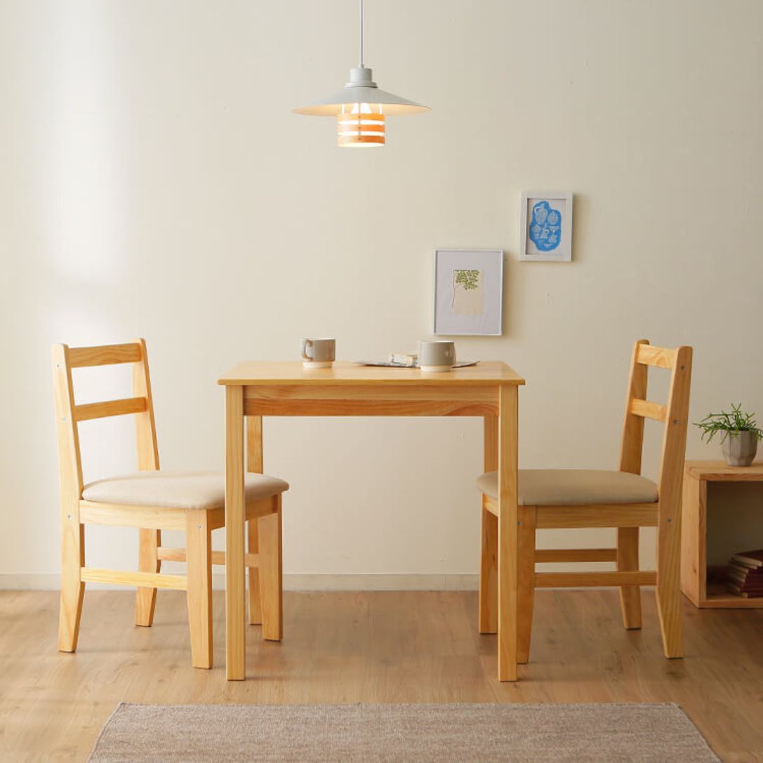 コンパクトサイズが魅力の2人掛けダイニングテーブルセット(ホワイト+ベージュ/ナチュラル+ベージュ) | 【公式】LOWYA(ロウヤ)  家具・インテリアのオンライン通販