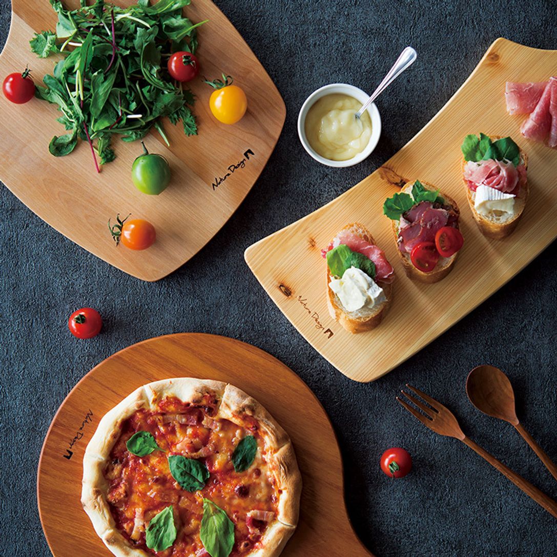 木製カッティングボード 楕円型 カバザクラ ヒノキ ケヤキ 幅39 5cm 公式 Lowya ロウヤ 家具 インテリアのオンライン通販