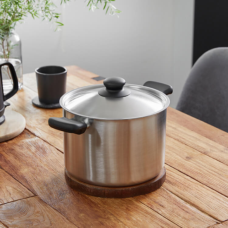 両手深型鍋 22cm 両手深型鍋 22cm Spring社DOMO Spring社DOMO