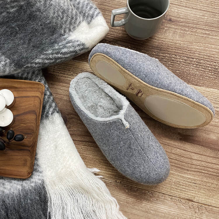 QANA 家庭のクリスタルゼリーサンダルとスリッパサマーバスルーム