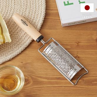 茅容器　チガヤ　沖縄　民具 Amazon.co.jp: 茅容器 チガヤ 沖縄 民具 : ホーム＆キッチン