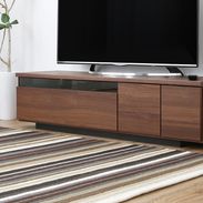 完成品】たっぷり収納が魅力の木製テレビ台 50型対応のロータイプ