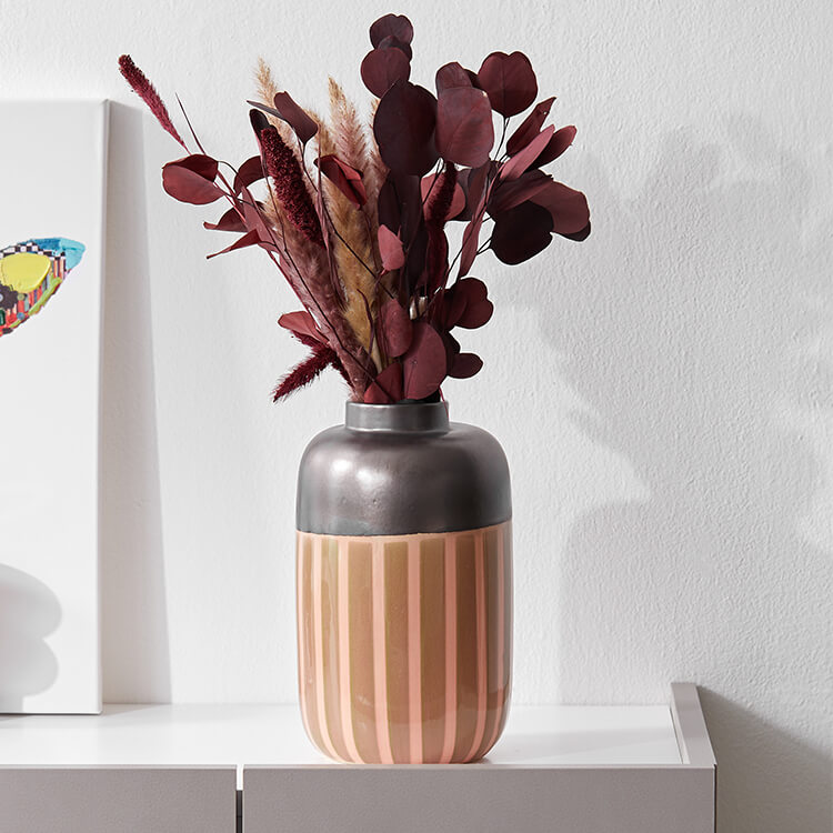 【美品・完売品】KARE モッカ ストライプ フラワーベース KARE モッカ ストライプ フラワーベース 花瓶 | 【公式】LOWYA(ロウヤ