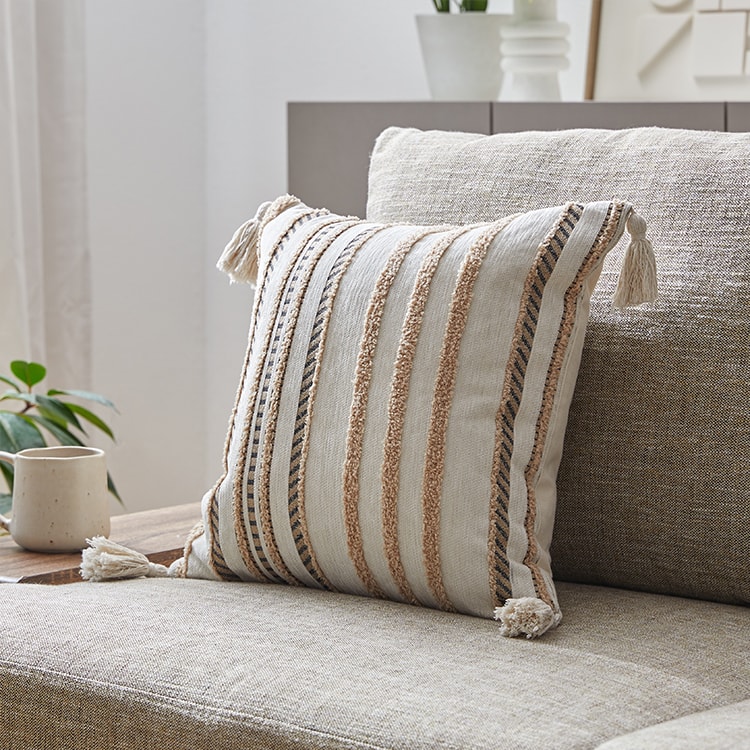 MUNI フリンジ付きクッション MUNI フリンジ付きクッション 楽天市場