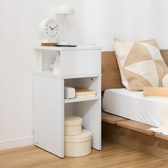 新登場！コンパクトサイドボード 配線収納　ベッドサイドテーブル　WHITE 新登場！コンパクトサイドボード 配線収納 ベッドサイドテーブル
